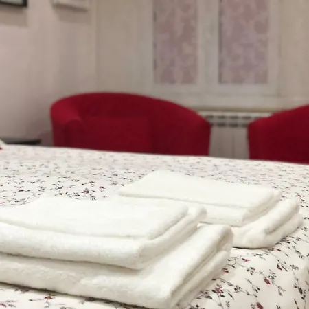 Temporary House Vicolo Colombina *