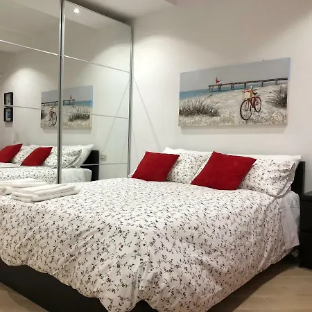 Temporary House Vicolo Colombina Bologne