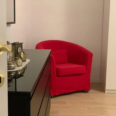 Temporary House Vicolo Colombina