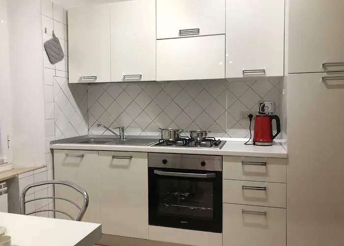 Temporary House Vicolo Colombina Болонья