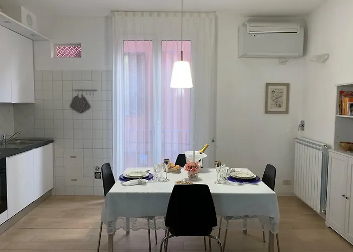 Temporary House Vicolo Colombina