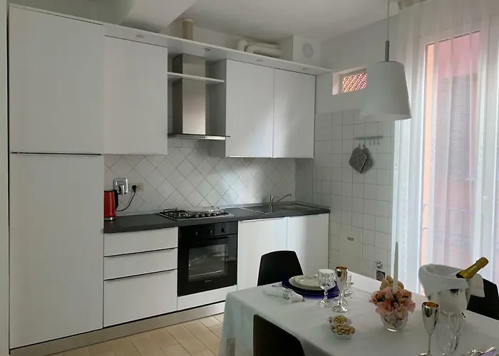 科隆比纳巷临时公寓