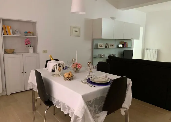 Temporary House Vicolo Colombina Μπολόνια