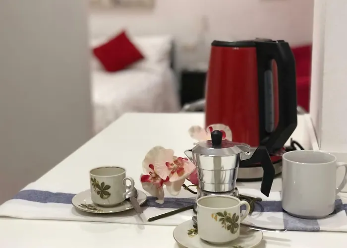 Temporary House Vicolo Colombina *