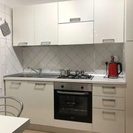 Temporary House Vicolo Colombina Bologne