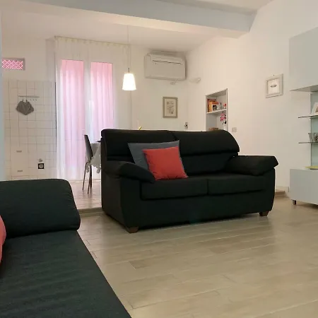 Temporary House Vicolo Colombina 아파트