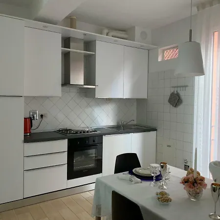 Temporary House Vicolo Colombina